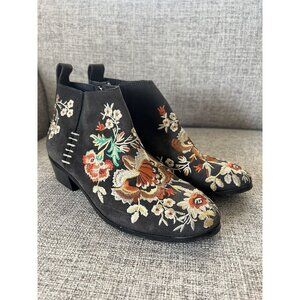 Johnny Was Sammi Gray Floral Embroidered Ankle Boots Women's US 8.5-9 / EU 39